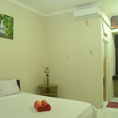 Budget Door Legian Inn Kuta Lombok Eksteriør billede