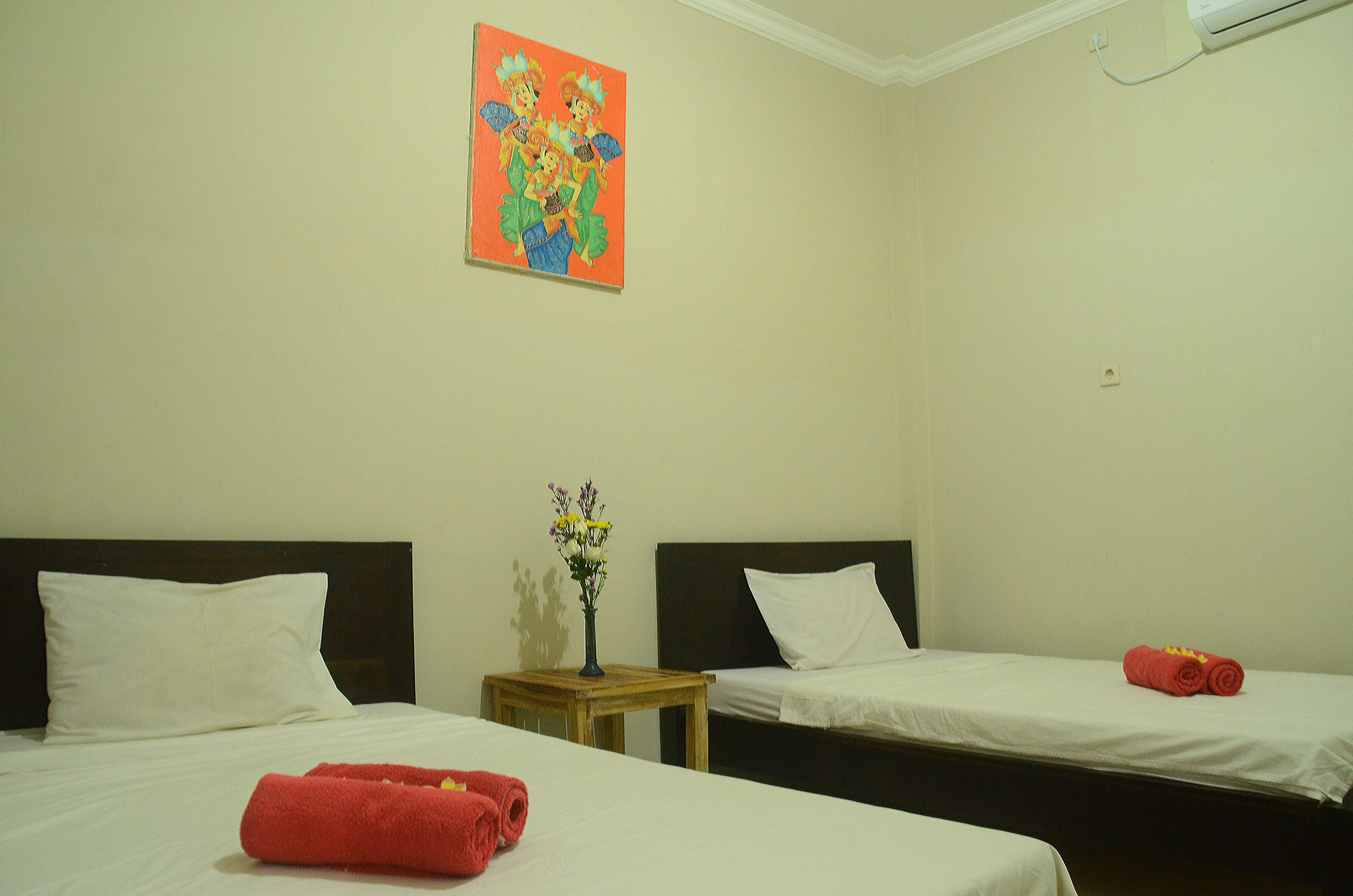 Budget Door Legian Inn Kuta Lombok Eksteriør billede